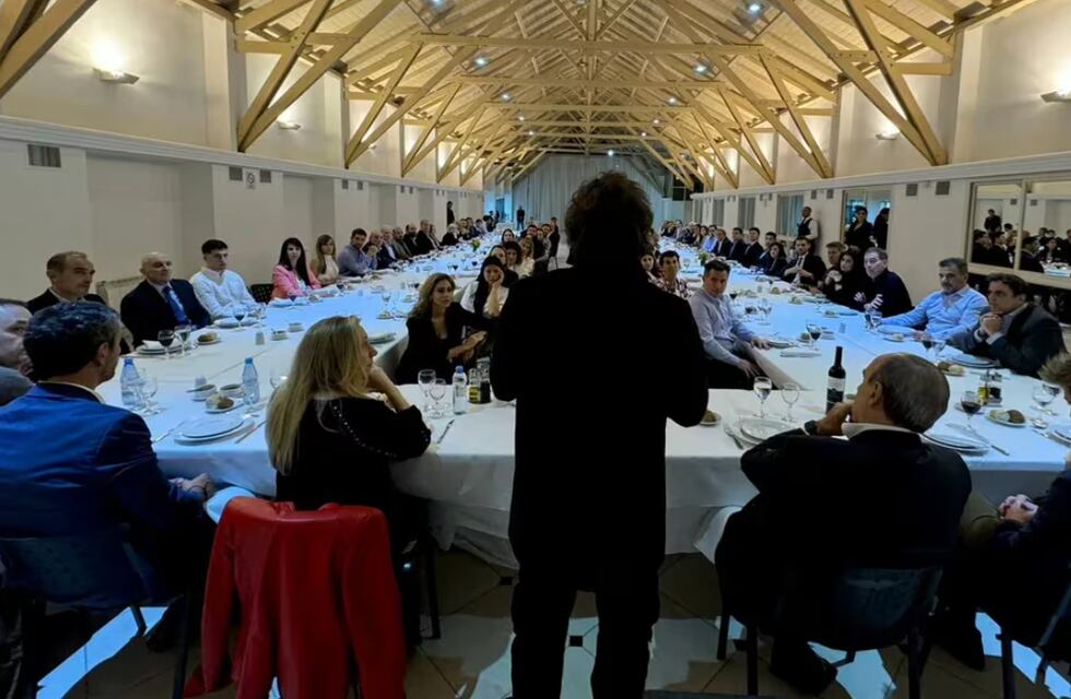 Los diputados que participaron de la cena en Olivos debieron pagar $20.000: los detalles y las repercusiones