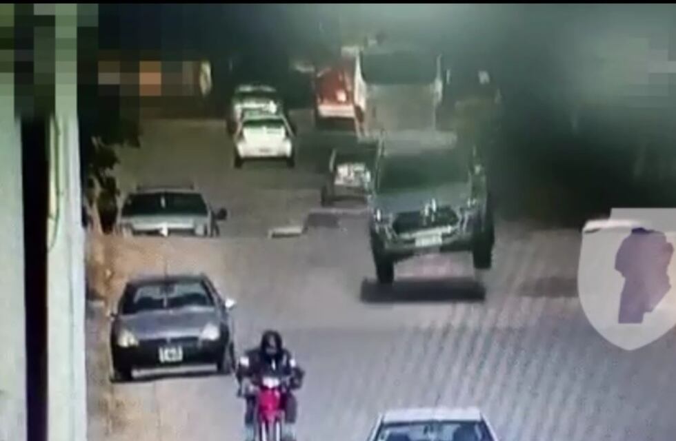 ¡Cómo en el cine!: robó una camioneta y escapó a toda velocidad en Córdoba