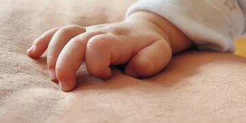 Bebé rescatado. Foto ilustrativa.