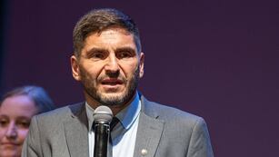 El gobernador Maximiliano Pullaro anunció un aumento presupuestario para la Secretaría de Niñez de Santa Fe.