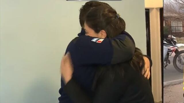 Nicolás, el bombero que fue noticia, y Soledad, su pareja.