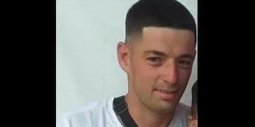 Se trata de Agustín Capdevila, quien perdió contacto con su familia el sábado pasado.