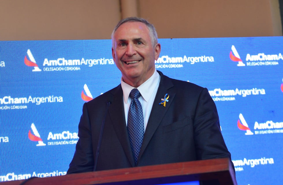 El embajador de EEUU rechazó el pedido de Argentina para reducir la sobretasa del FMI: “Un trato es un trato”