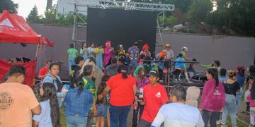 Entre golosinas y teatro musical, los pequeños disfrutaron una jornada especial junto a sus familias.
