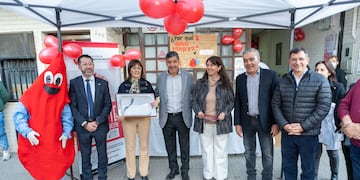 La Asociación de Personas Rh Negativo celebró su aniversario con un acto en el Banco Central de Sangre.