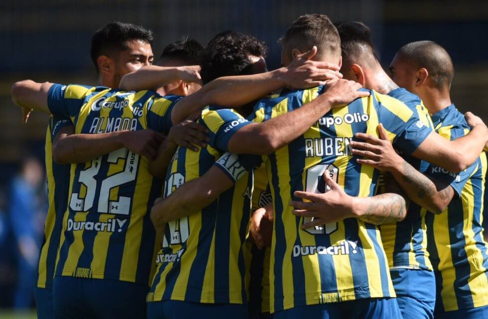 Rosario Central aplastó 4 a 0 a Arsenal en el Gigante de Arroyito