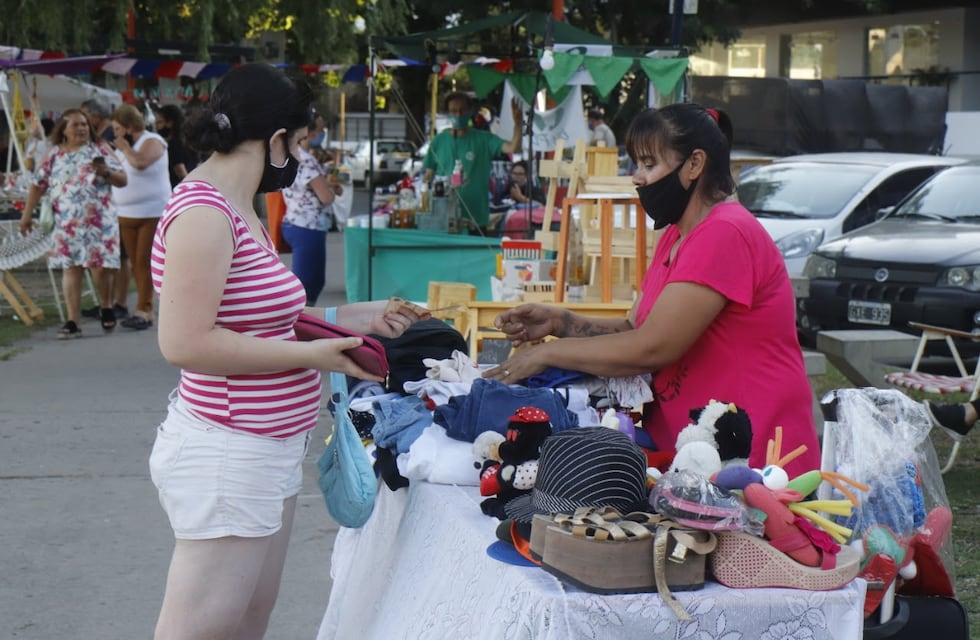 Fin de semana con concurridas “ferias barriales” en Carlos Paz