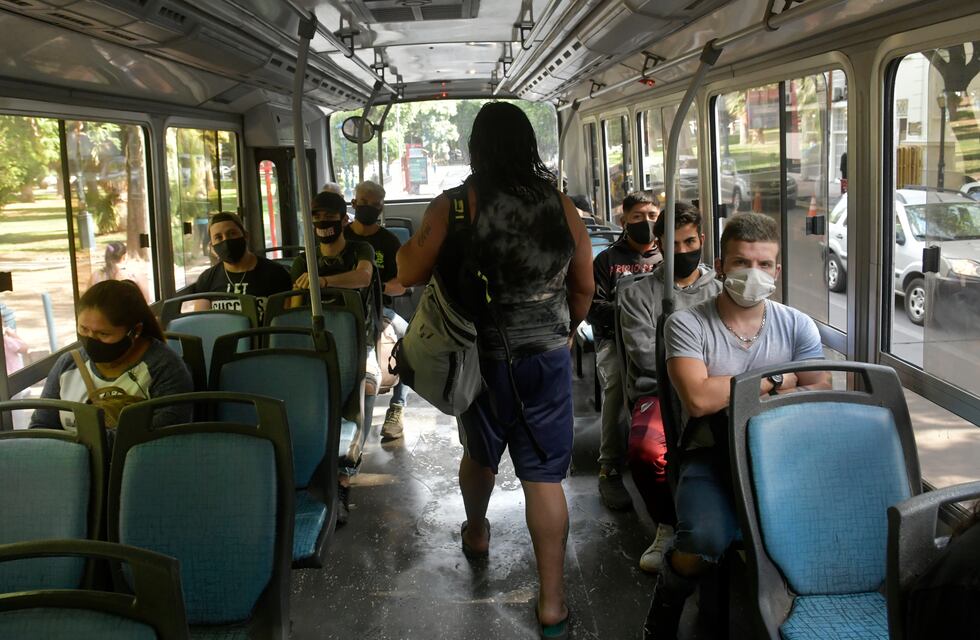 Agredieron desde un micro a una periodista mendocina
