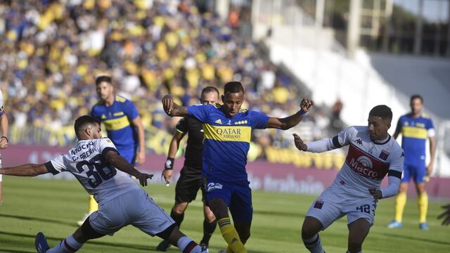 Sebastián Villa, delantero de Boca, en acción en la final que se jugó este domingo. Ahora quedó más complicado con la Justicia.