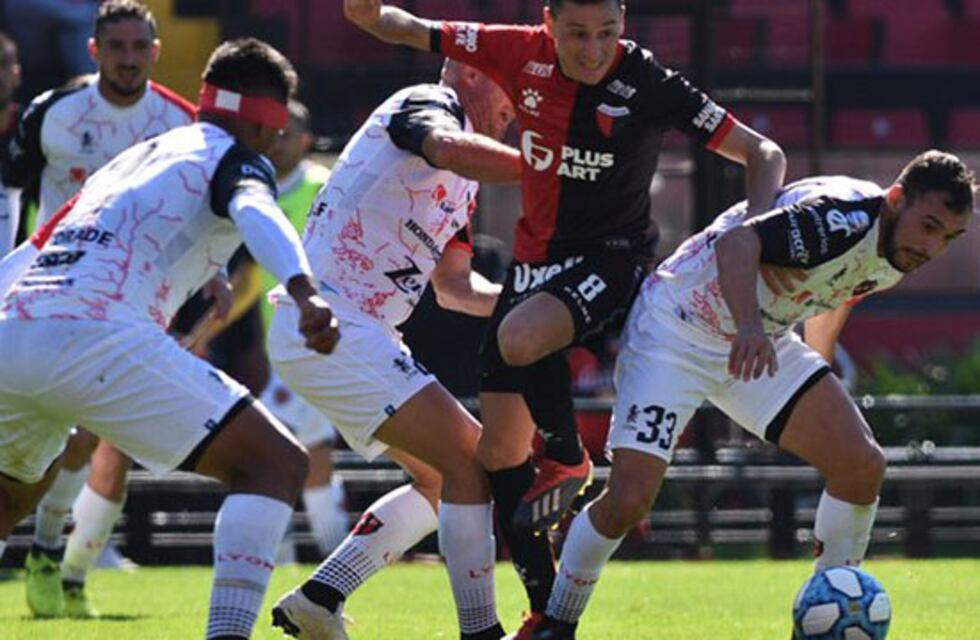 Patronato cortó la mala racha y venció 2 a 0 a Colón
