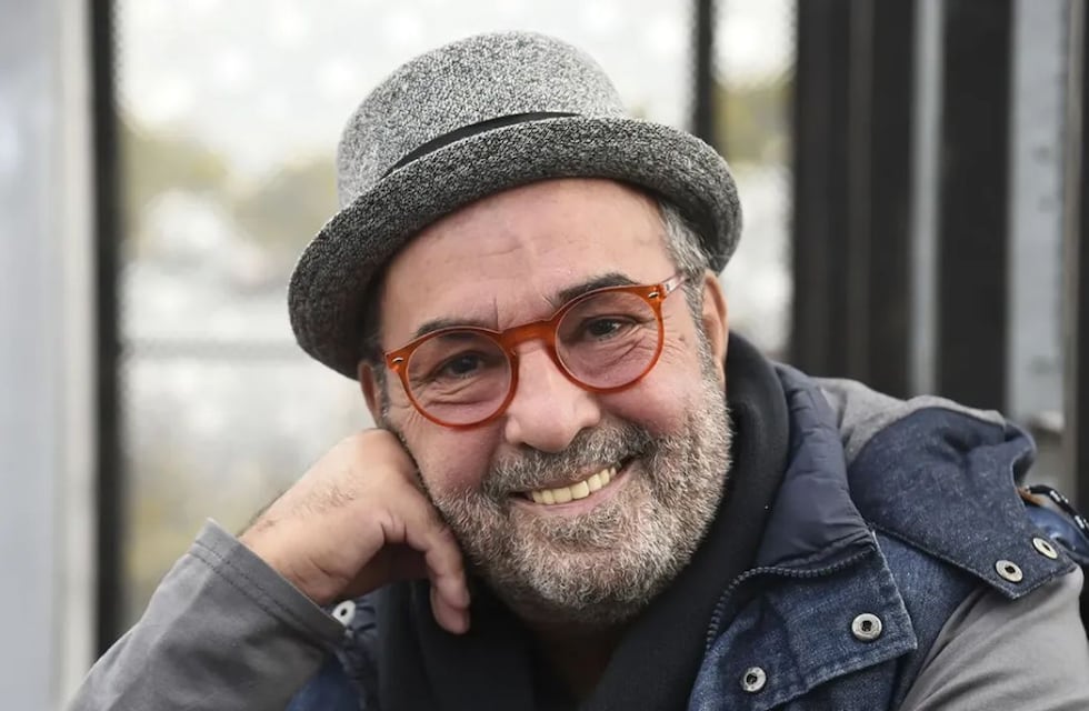 Gran Hermano 2024: quién es Rodolfo Valss, el hombre que le da voz a la casa más famosa del país