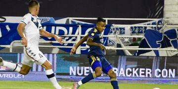 Boca fue imparable y dejo a Vélez muy golpeado para la visita a Talleres.