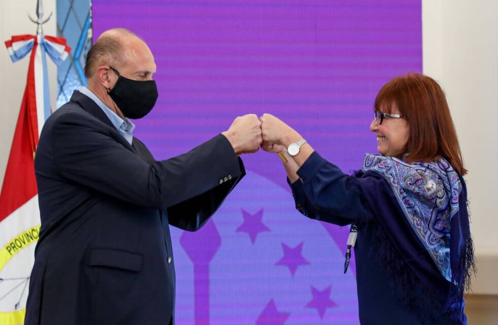 Juró Celia Arena, la nueva ministra de Igualdad, Género y Diversidad de Santa Fe