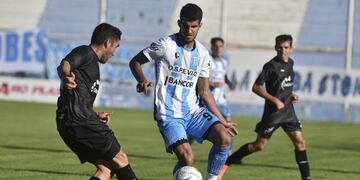 Leandro Fernández sigue en la formación de la Academia, que no se toca.