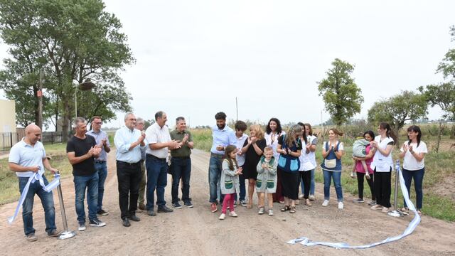 Inauguraron obras de "Caminos de la ruralidad" en Rafaela