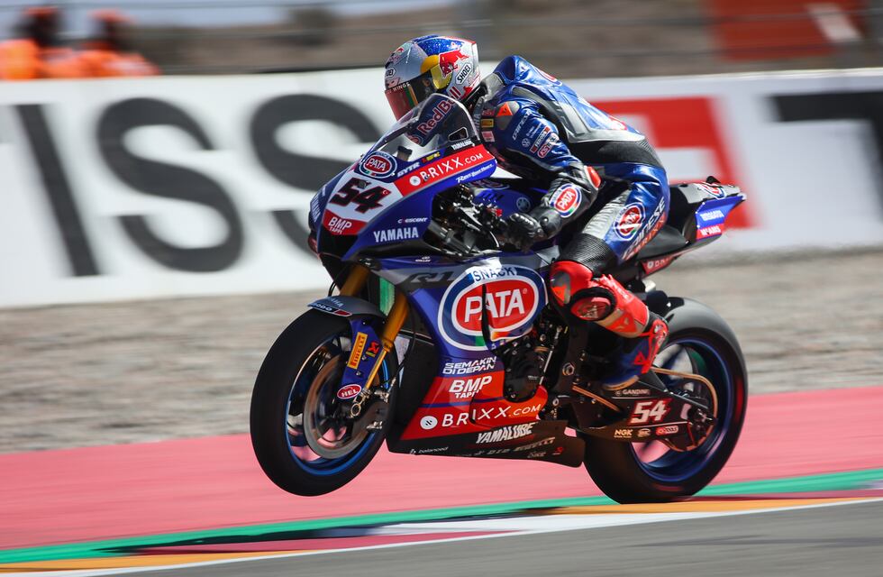 Motociclismo: Razgatlioglu y Cluzel dominaron los ensayos en San Juan por el World SBK