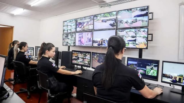 Inauguran el segundo Centro de Operaciones 911 de Misiones en Oberá.