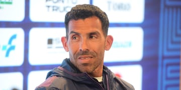 Carlos Tevez se enfrenta a River como entrenador de Talleres. (José Gabriel Hernández / La Voz)
