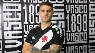 Pablo Vegetti con los colores del Vasco da Gama. En Belgrano lo van a extrañar.