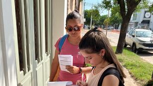 Casa por casa, para prevenir el dengue