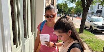 Casa por casa, para prevenir el dengue