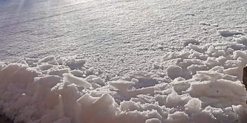 La nieve llegó con fuerzas al Cerro Champaquí.