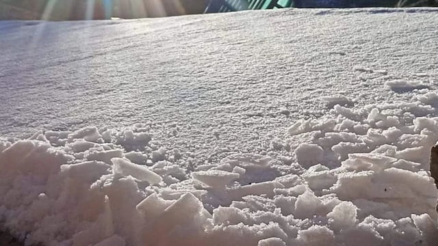 La nieve llegó con fuerzas al Cerro Champaquí.