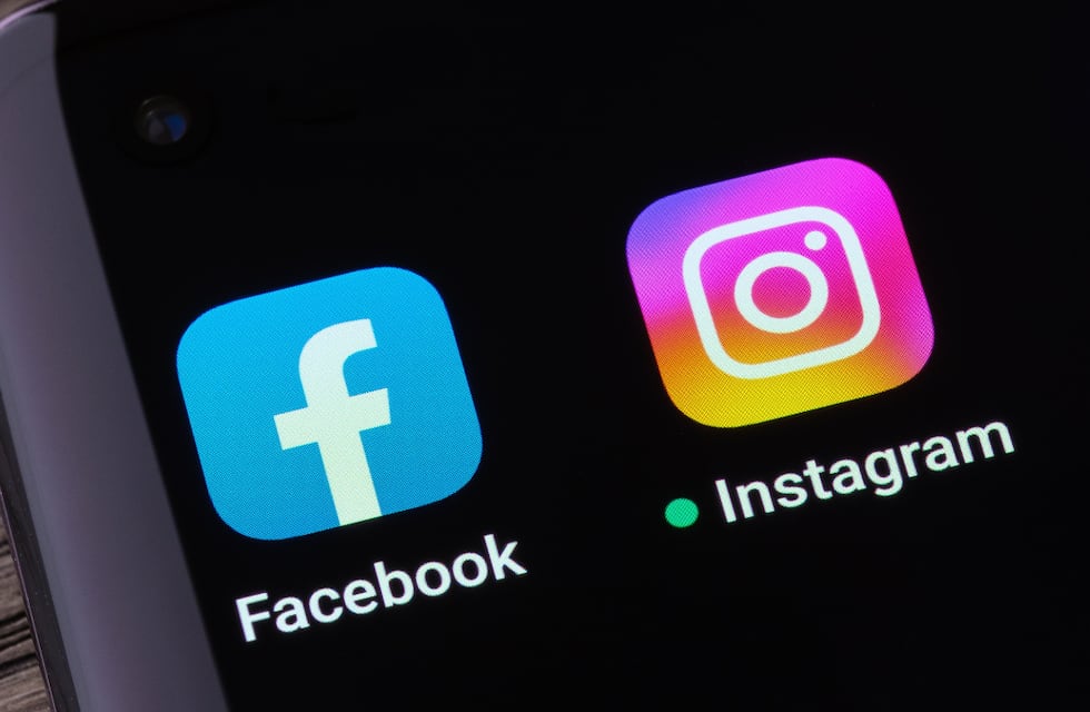 Los memes más divertidos sobre la caída de Instagram y Facebook