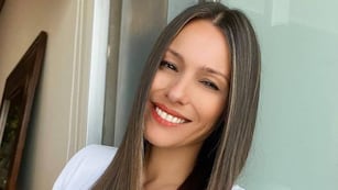 Diosa en invierno: Pampita mostró en Instagram los looks ideales para el frío