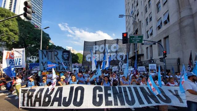 Los organismos sociales y los movimientos de izquierda reclaman por trabajo genuino y mejores salarios y planes sociales.
