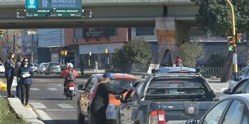 Las amenazas de los hinchas de Gimnasia en la entrada a Capital.