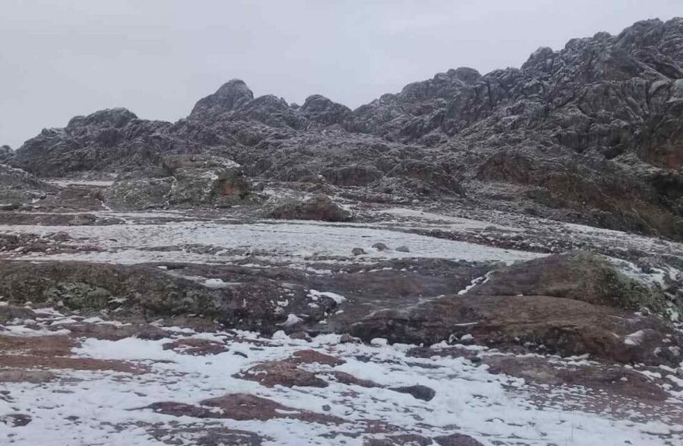 Cayó una pequeña nevada en Los Gigantes y ya se siente el clima polar
