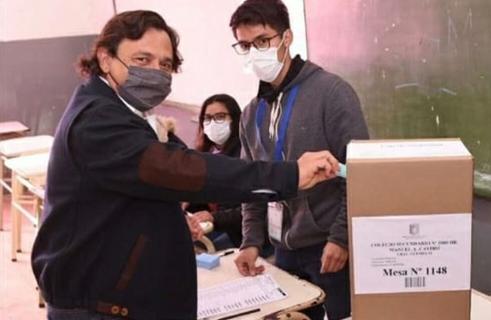 Gustavo Sáenz anticipó que puede haber cambios en el gabinete luego de las elecciones