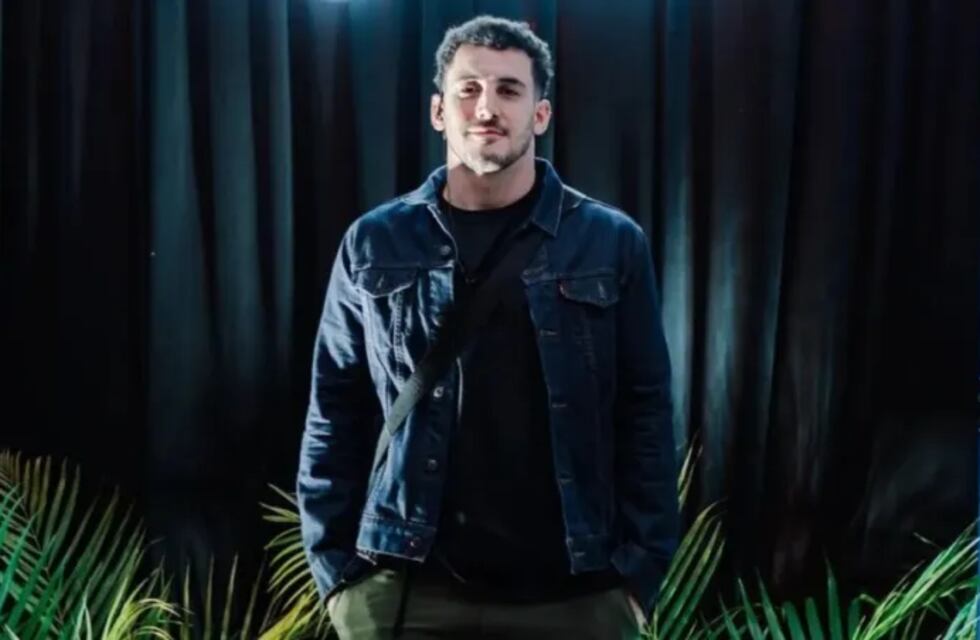 La ingeniosa creación de un correntino, cansado de ensuciar su baño cuando se afeitaba: “La afeispiradora”