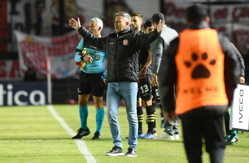 El candidato a ser técnico de Belgrano que ya no está más en competencia con su club