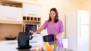 El truco que se puede hacer con la freidora de aire y que muy pocos conocen