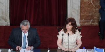Alberto Fernández inaugura las sesiones del Congreso.