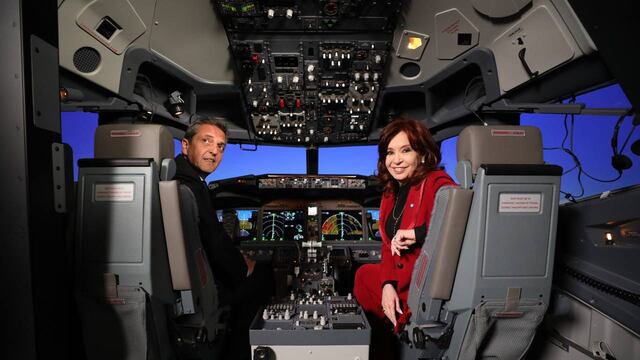 Massa y Cristina Kirchner en el nuevo simulador.