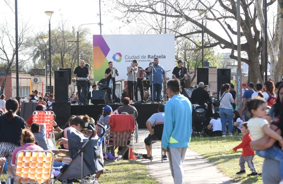 Primera edición de “Sale Primavera”