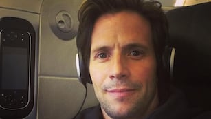 Murió el actor Christian Oliver en un accidente aéreo junto a sus hijas de 10 y 12 años