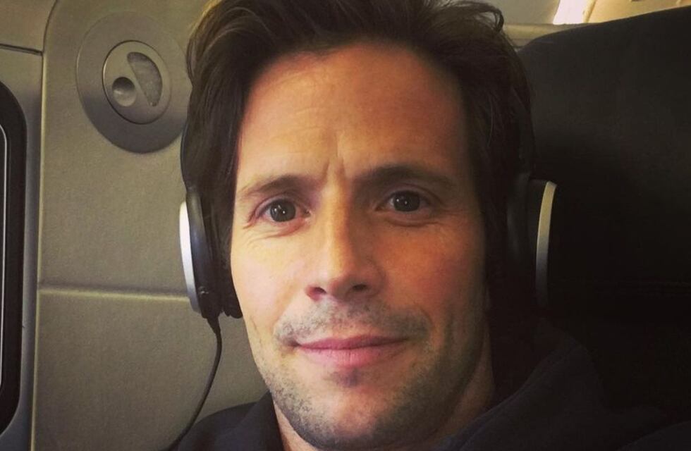 Murió el actor Christian Oliver en un accidente aéreo junto a sus hijas de 10 y 12 años