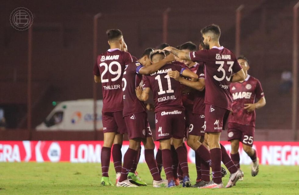 Sobre la hora Lanús lo dio vuelta y le ganó a Atlético Tucumán por 2 a 1