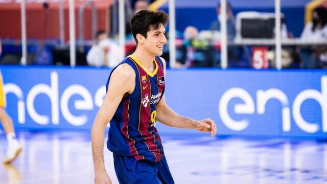 Bolmaro celebra su primera consagración en la Copa del Rey, apostando desde la banca. (Prensa Barcelona)