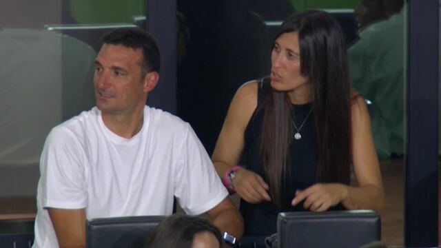 Scaloni fue a ver a Messi