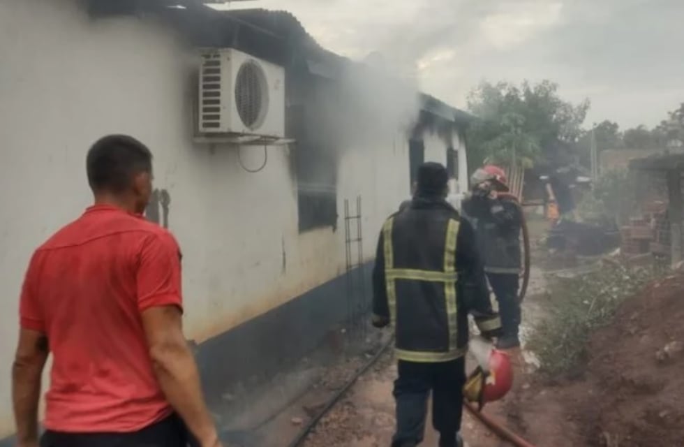 Violencia en Posadas: incendió la vivienda con sus nietas dentro