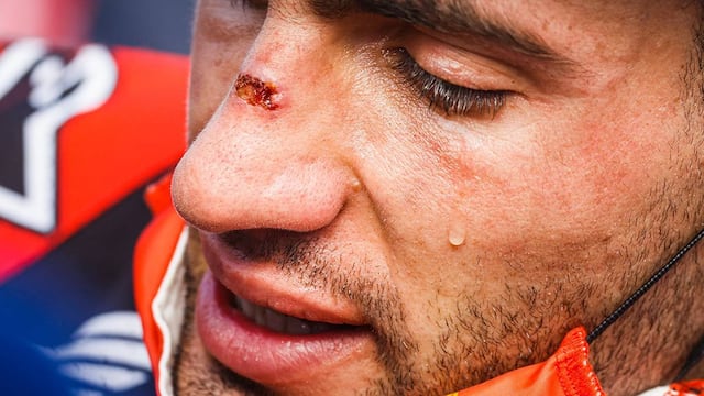 Kevin Benavides hace historia al coronarse campeón del Dakar 2021