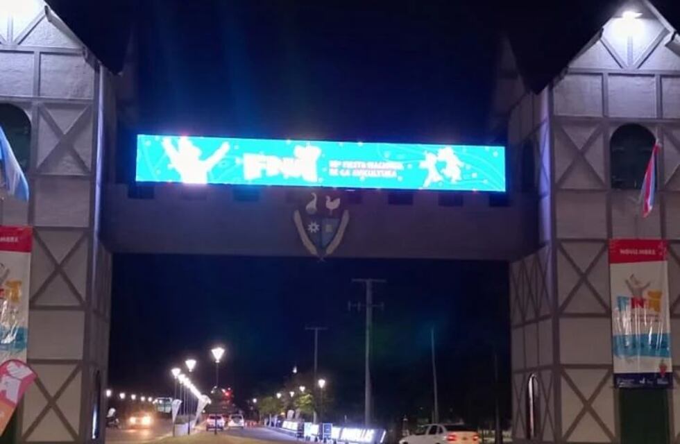 Crespo se prepara para la Fiesta Nacional de la Avicultura 2022