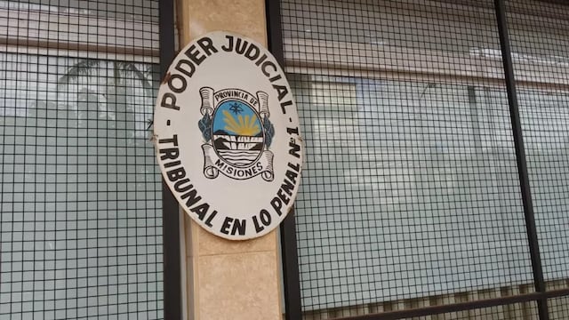 Juzgarán a un ex policía por grooming y abuso sexual a un niño.