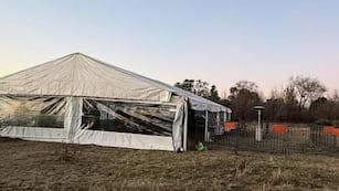 Desarticularon una fiesta electrónica clandestina con más de 400 personas. (Foto: Policía de Córdoba)