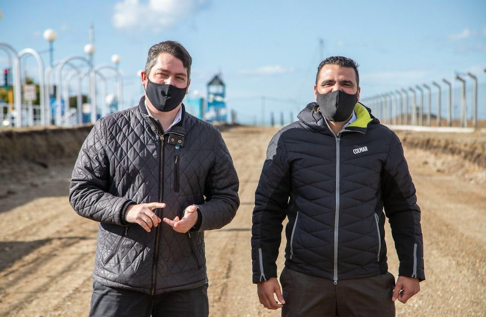 Pérez y Vuoto recorrieron la obra de la doble vía de la Av. Santa Fe